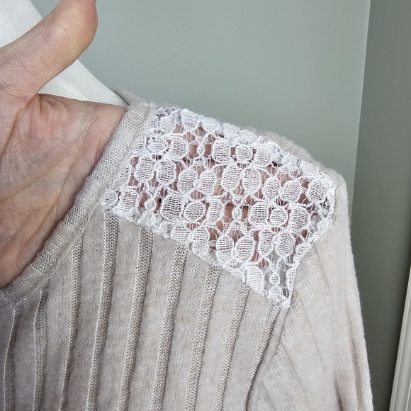 Womens Apricot Sweater Pit Brushed Long Sleeve Sheer Embroidered Shoulders NWOT - Picture 6 of 9